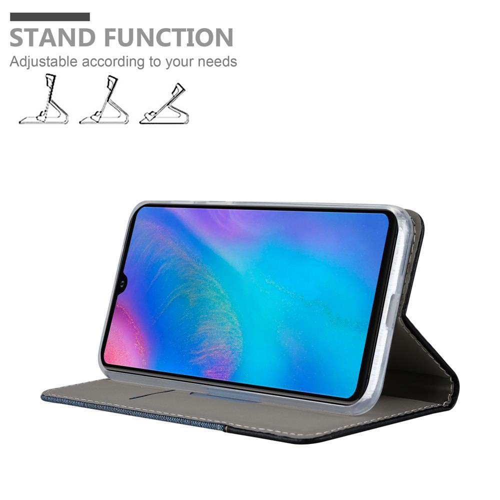 Uno smartphone in custodia blu con funzione stand.