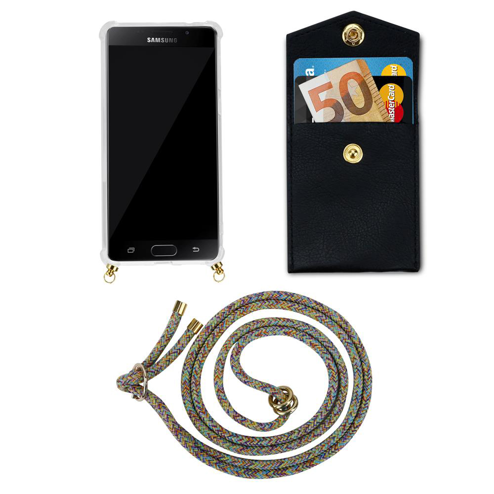 Un Samsung en funda transparente, una cartera negra con tarjetas y un cordón multicolor.