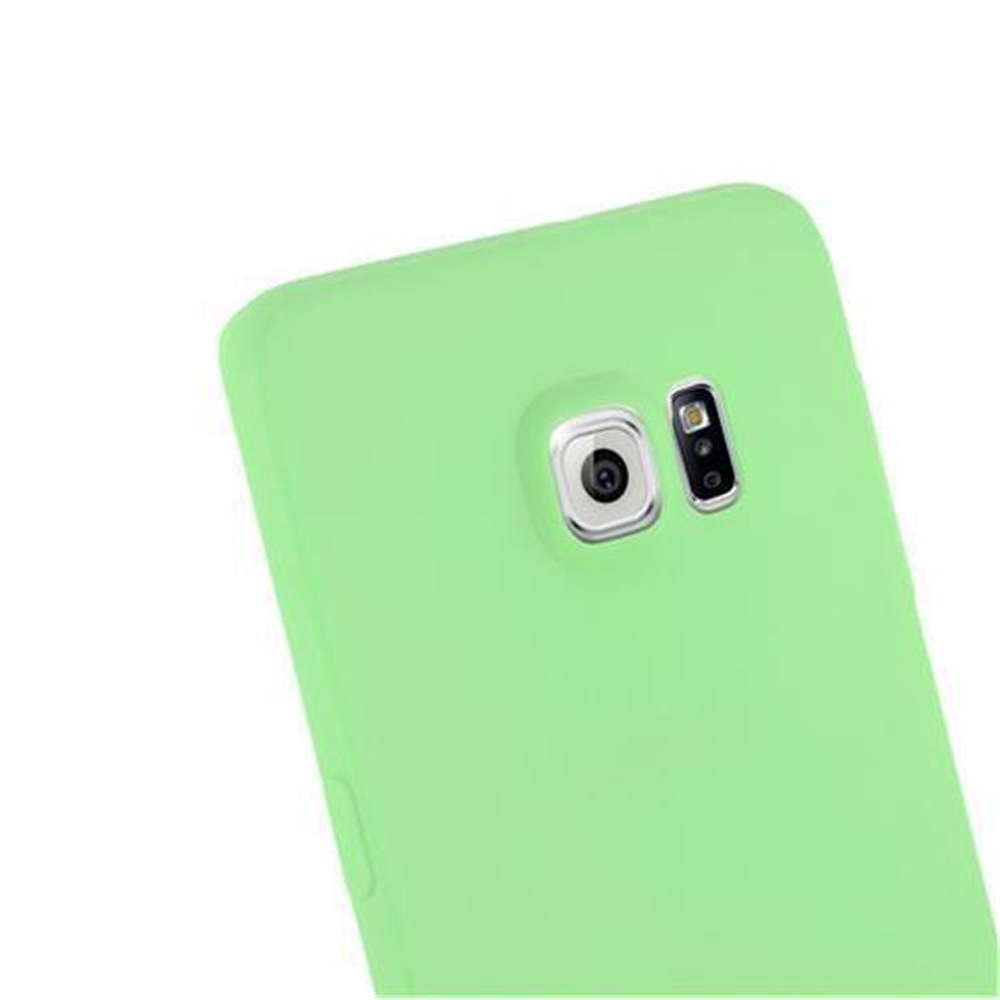 Custodia per telefono verde chiaro con obiettivo e flash.