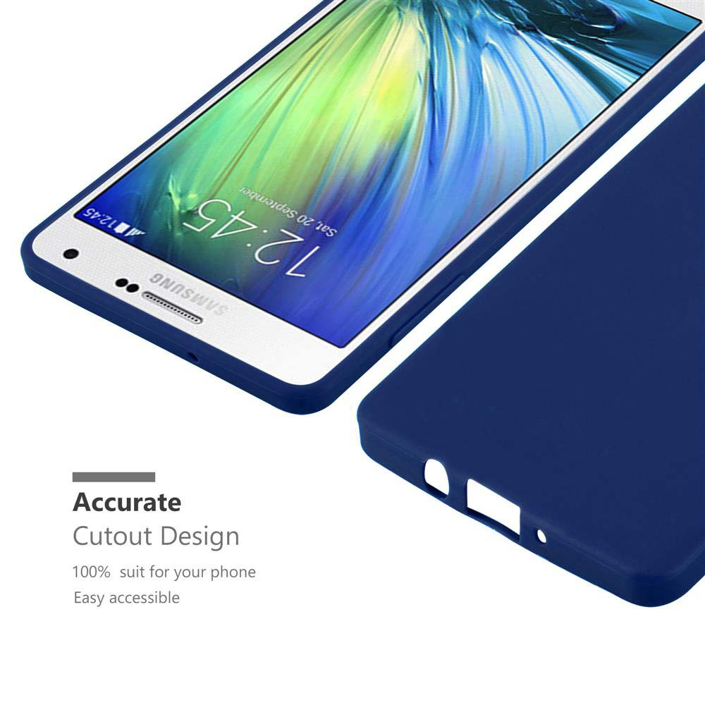 Eine blaue Handyhülle liegt neben einem Samsung-Handy, das 12:45 Uhr anzeigt.