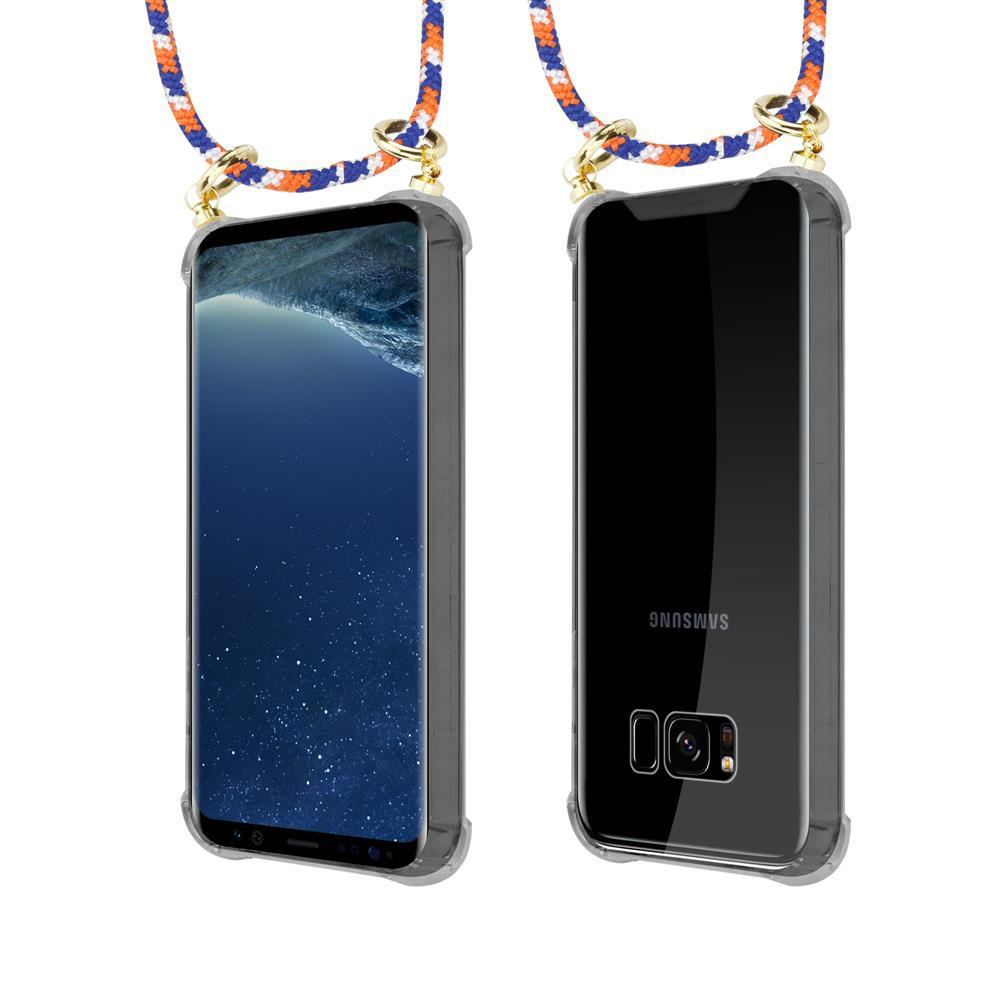 Due smartphone con cordini uno accanto all'altro. Uno mostra lo schermo, l'altro il retro.