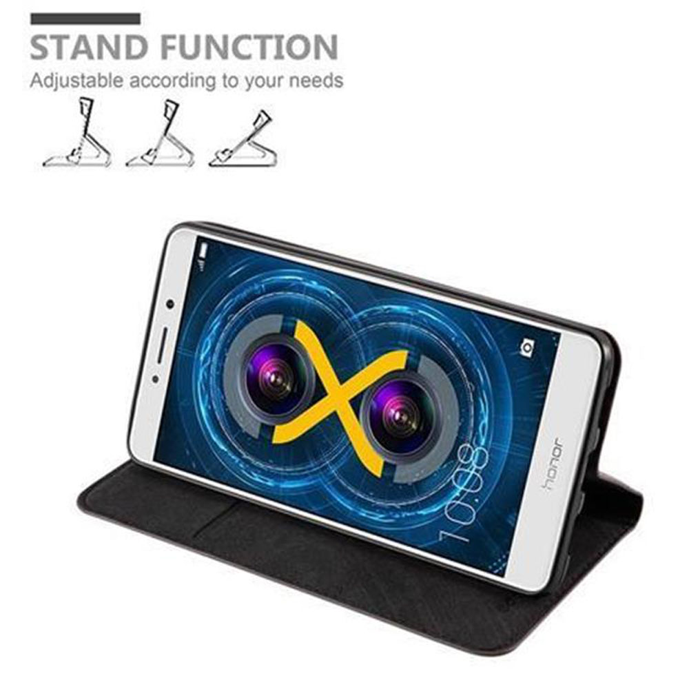 Smartphone in custodia nera che funge da supporto, schermo acceso.