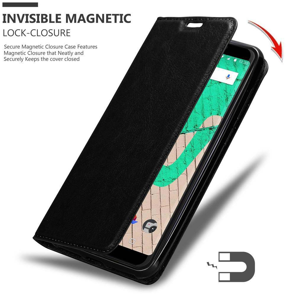 Custodia nera per telefono con chiusura magnetica, mostrata mentre si apre e si chiude.