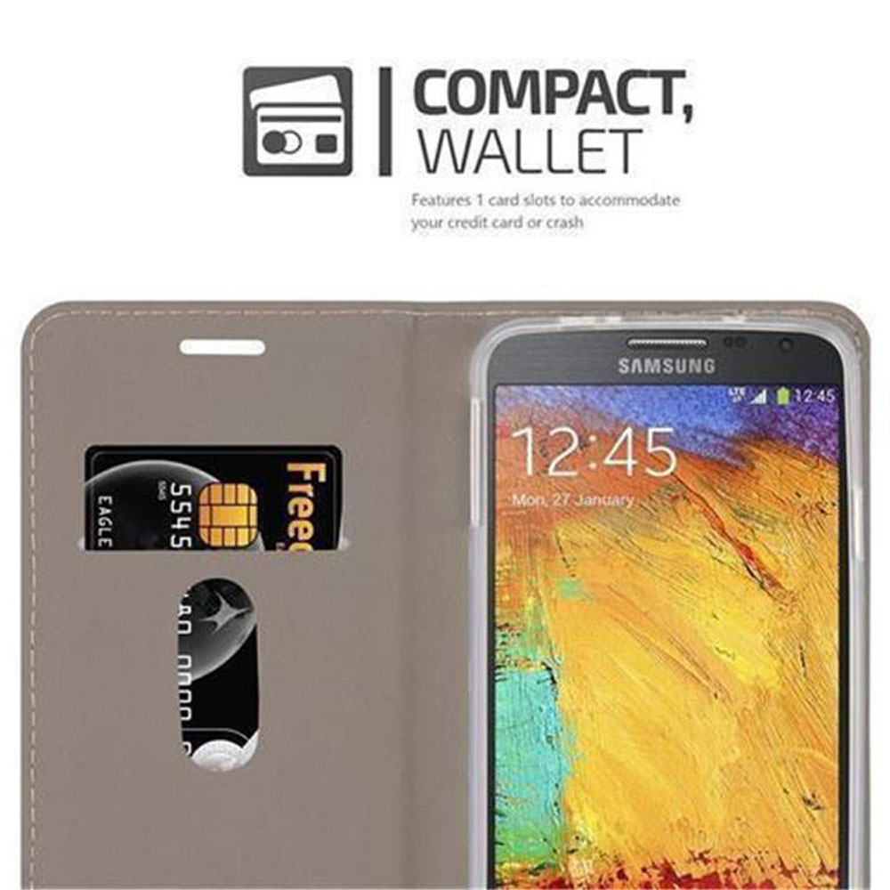 Un telefono Samsung in custodia a portafoglio marrone con slot per carte. Schermo 12:45.