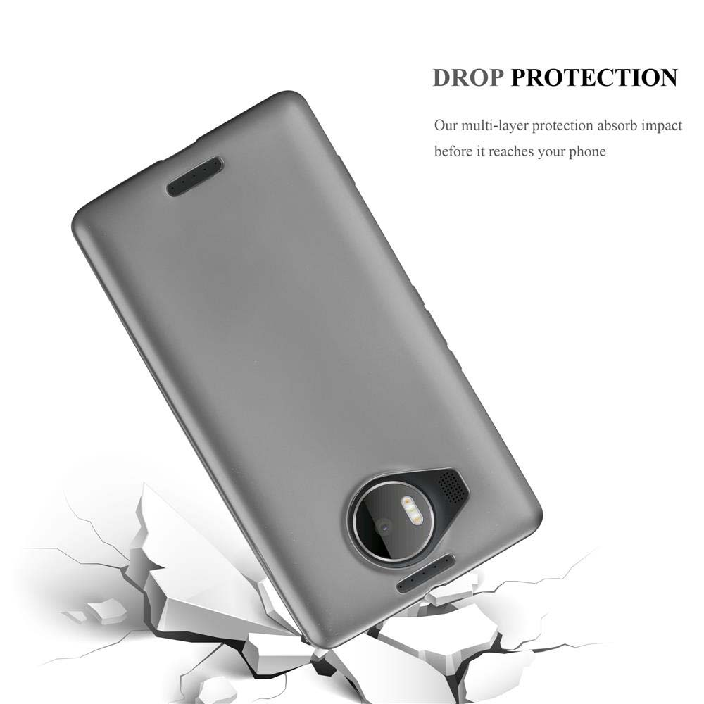 Cover grigia per telefono rompe il suolo bianco. Protezione.