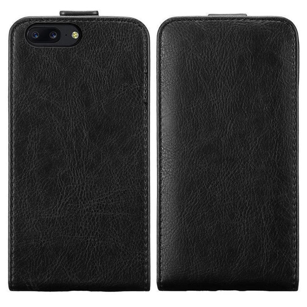Custodia nera in pelle per telefono con ritaglio doppia fotocamera.