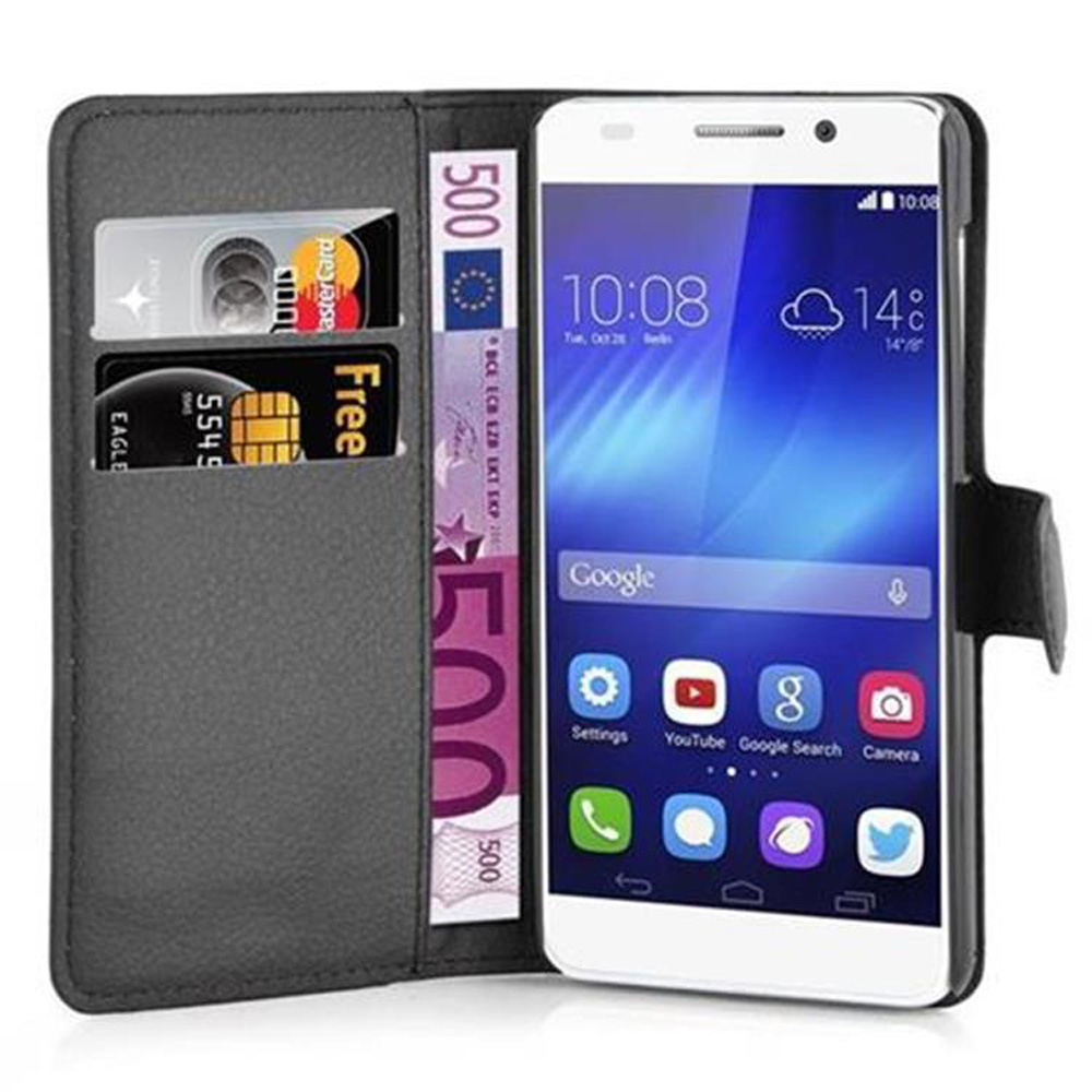 Un portafoglio in pelle nera con smartphone, banconote e carte.
