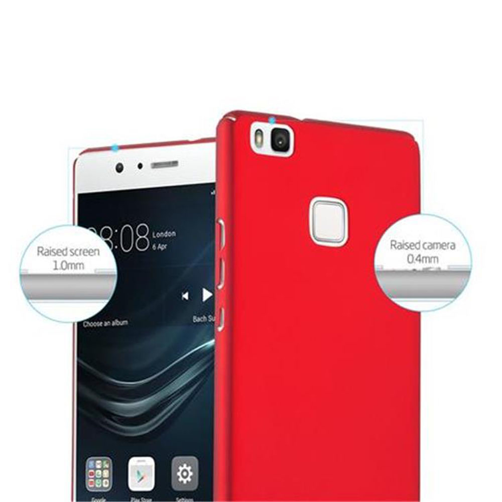 Un telefono rosso con custodia protettiva blu. Mostra le funzioni dello schermo e della fotocamera rialzate.