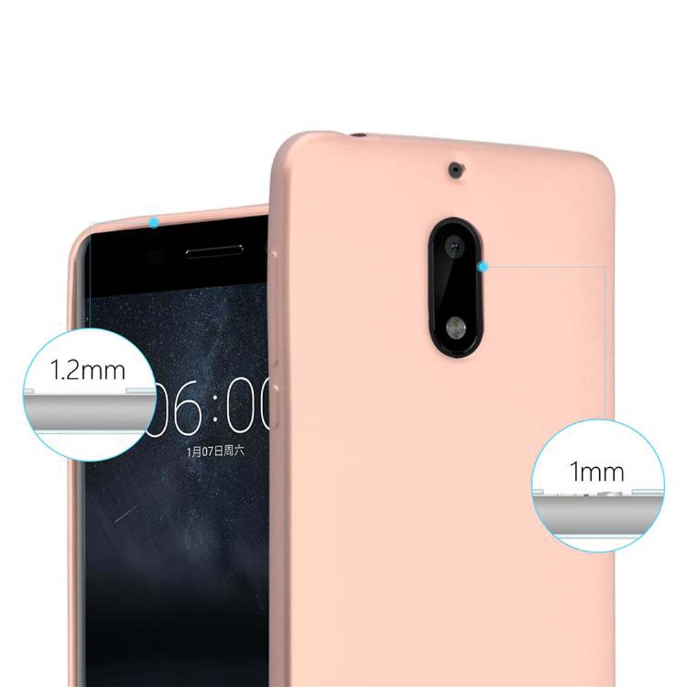 Un telefono rosa in custodia, mostra fotocamera e ora 06:00.