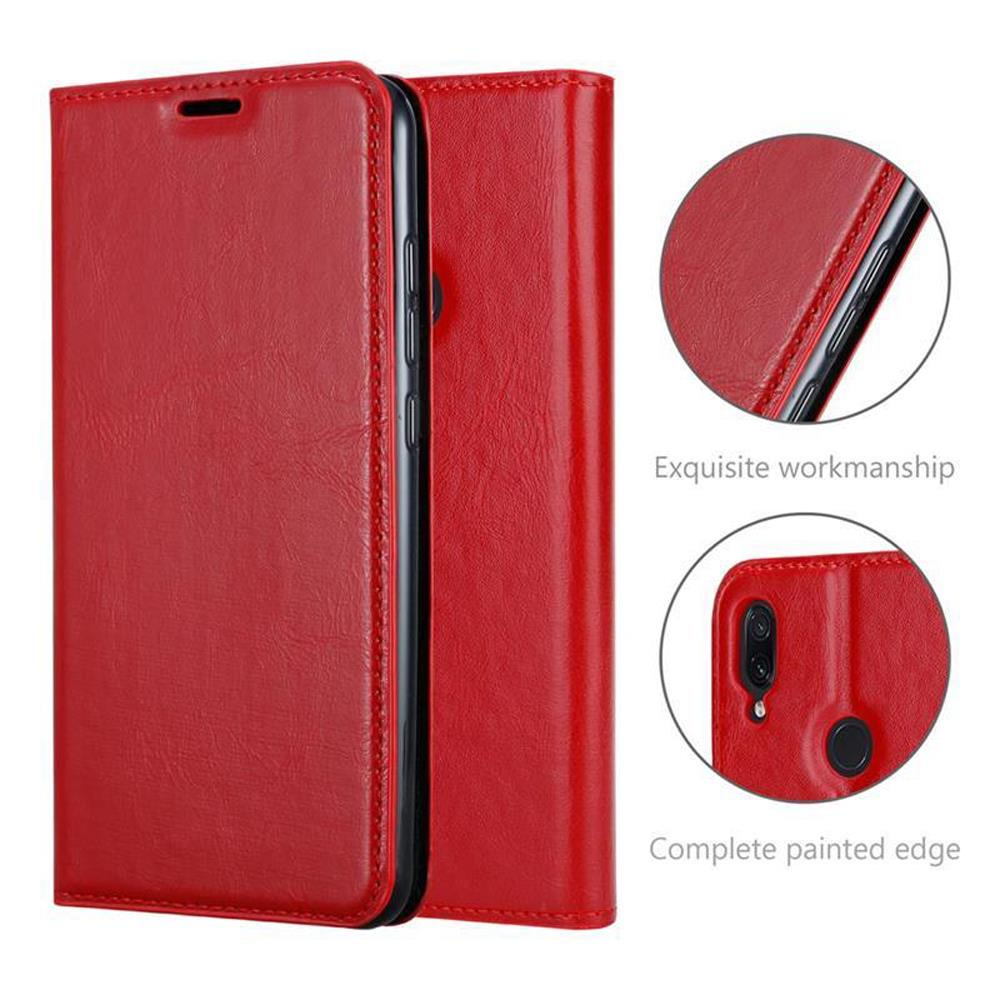 Rotes Leder-Flip-Case für ein Smartphone, Seitenansicht und Detailaufnahmen.