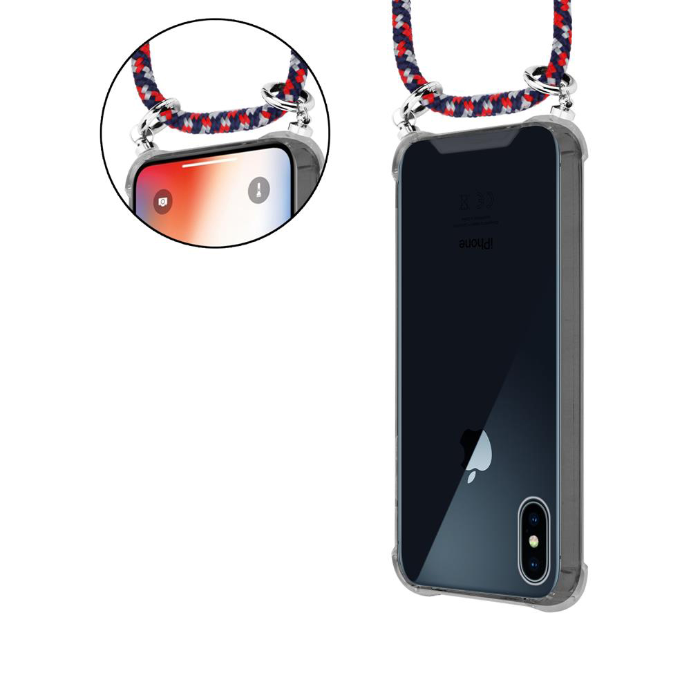 Un iPhone trasparente con laccetto attaccato a un cordino rosso, blu e bianco.
