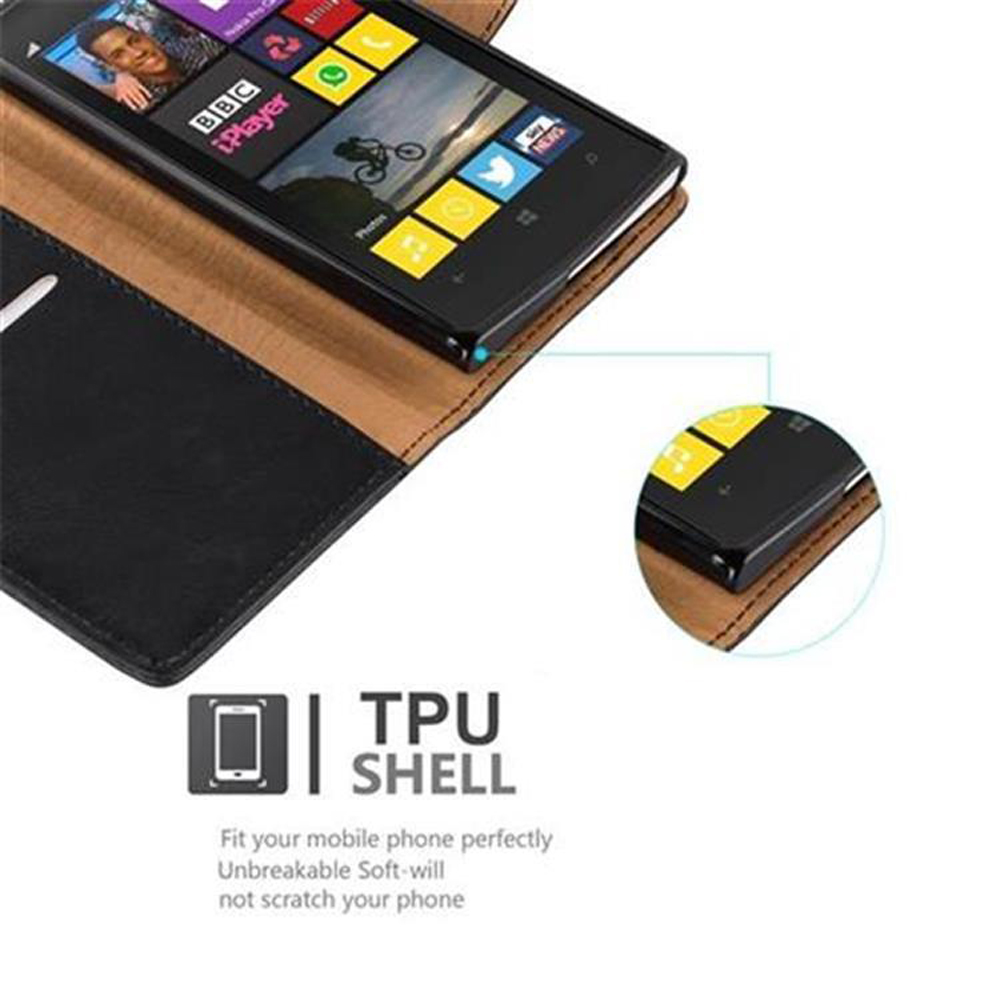 Uno smartphone in una custodia marrone e nera con lo schermo aperto.