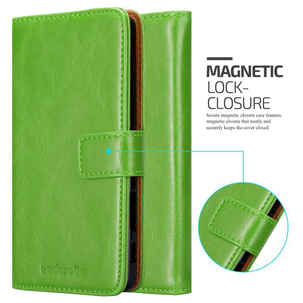 Grüne Handyhülle mit magnetischem Verschluss und Logo.