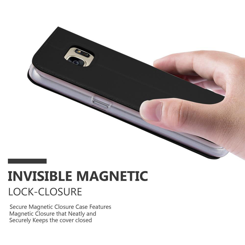 Custodia per telefono nera con chiusura magnetica.