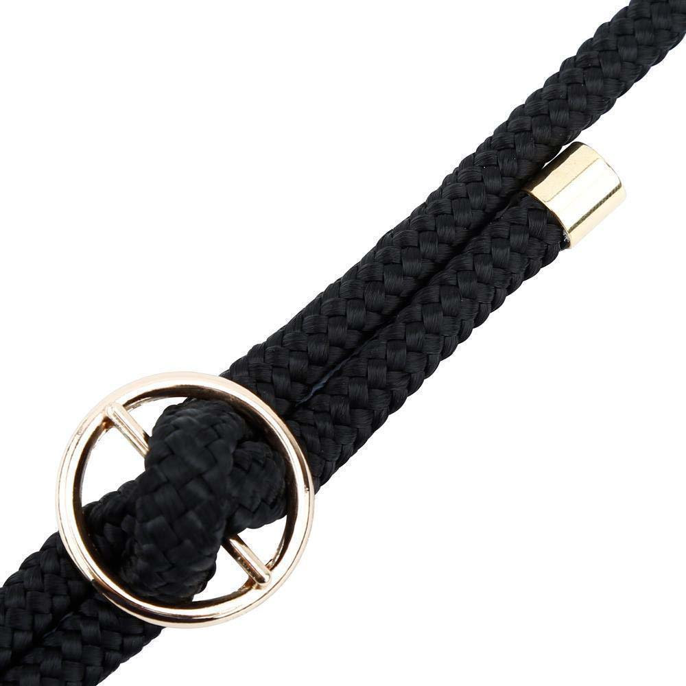 Corda nera con accenti dorati e un anello circolare.