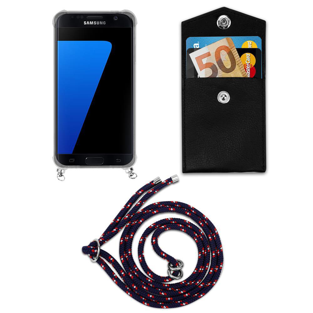 Un telefono nero, una custodia nera con soldi e carte, e un cordino.