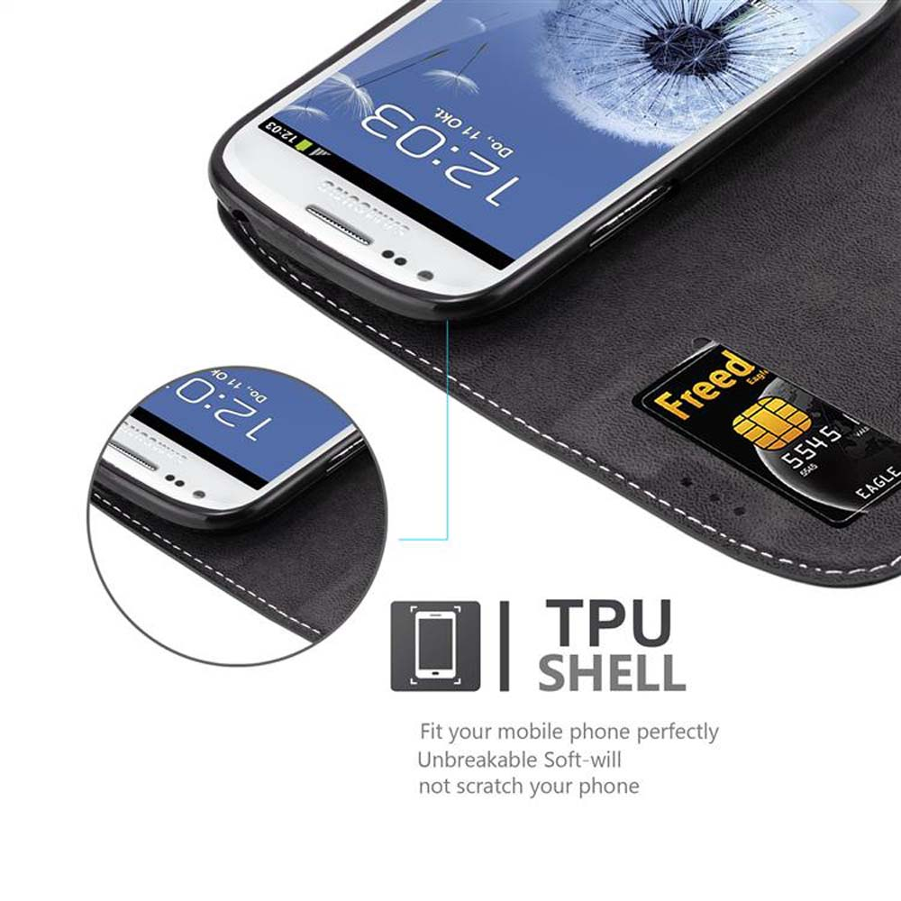 Ein schwarzes Handycover mit einem Handy und einer Kreditkarte.