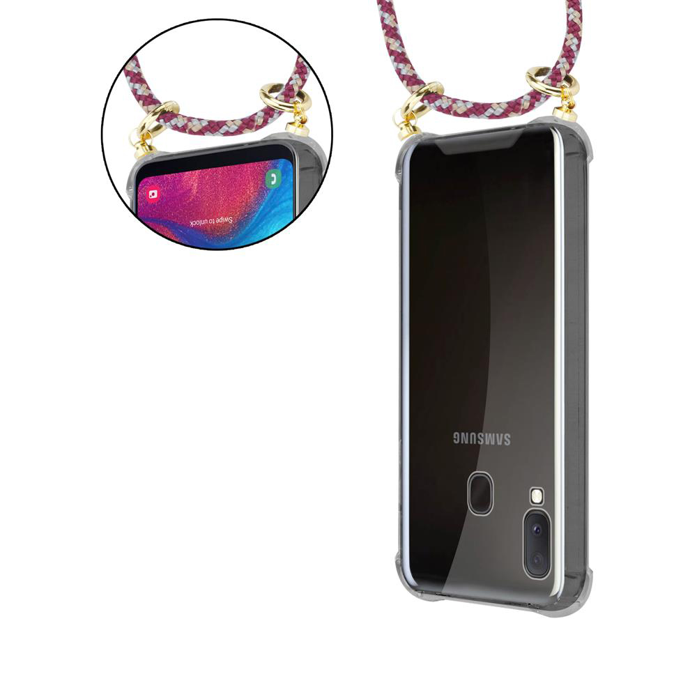 Uno smartphone in una custodia trasparente con un laccetto intrecciato.