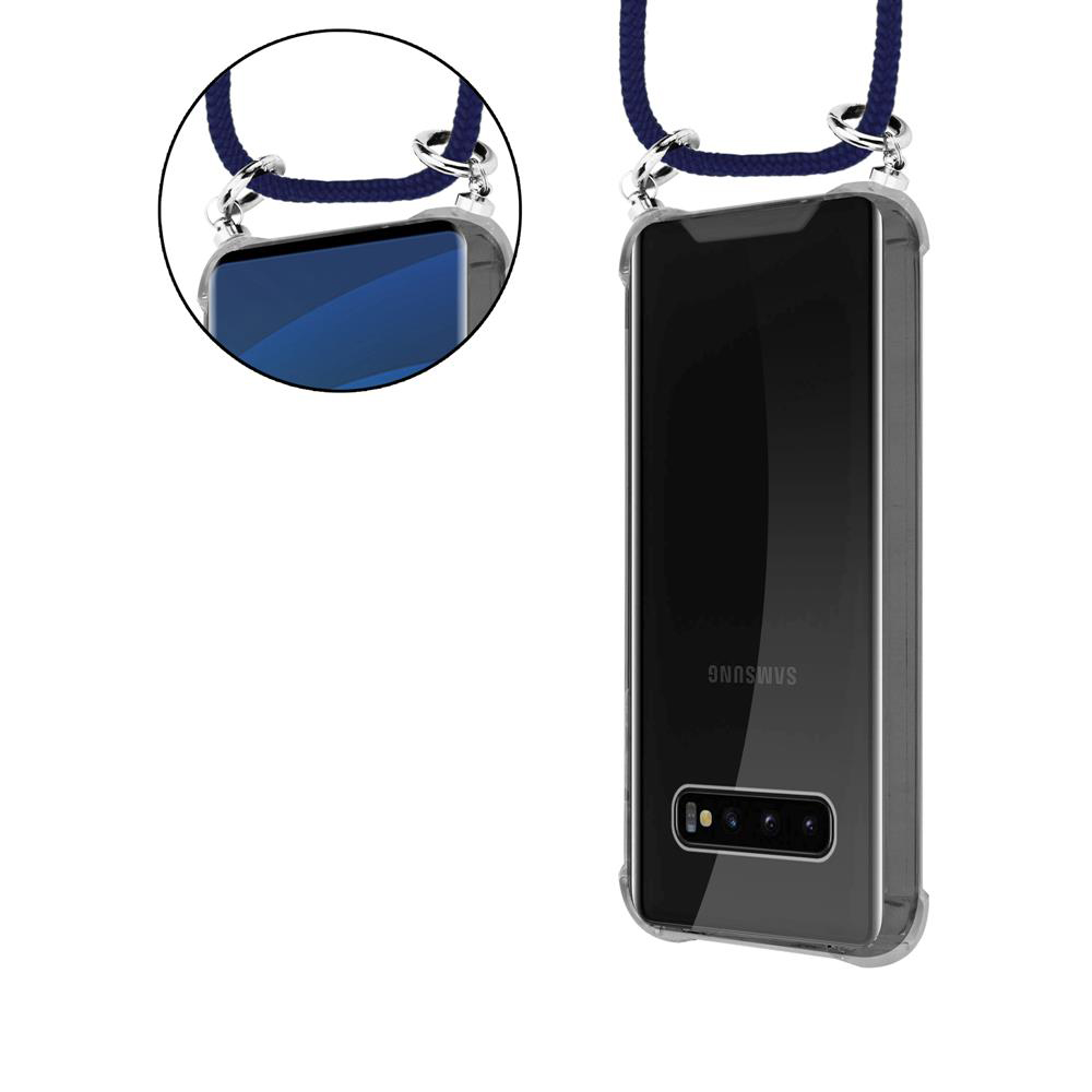 Uno smartphone in una custodia trasparente con un laccetto blu attaccato. Viste frontale e posteriore.