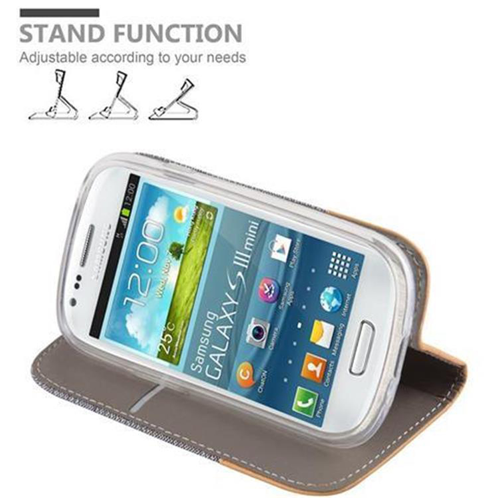 Ein Handy in einer braunen Hülle mit Standfunktion.