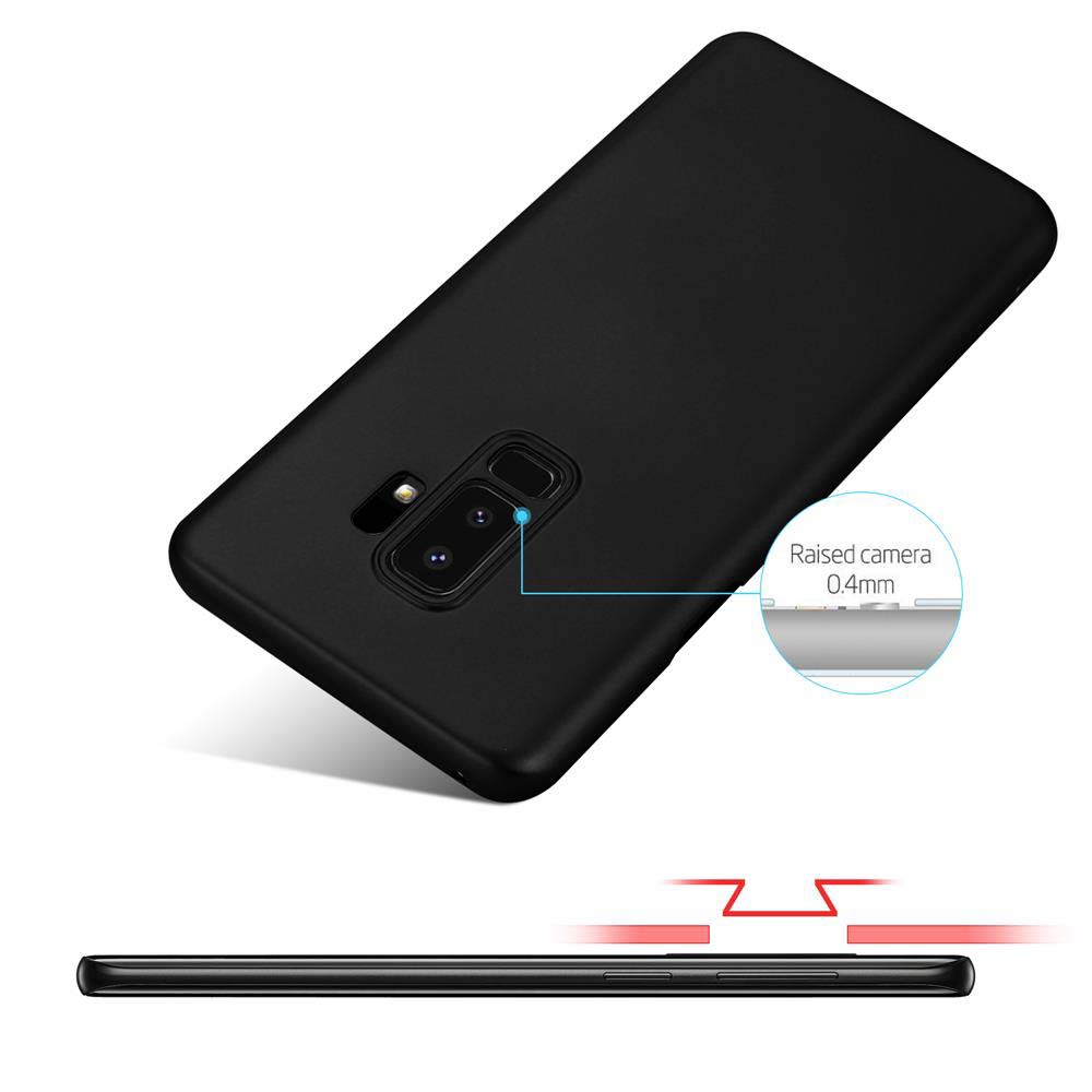 Schwarze Handyhülle mit Aussparung für die Kamera, die 0,4 mm erhöht ist.