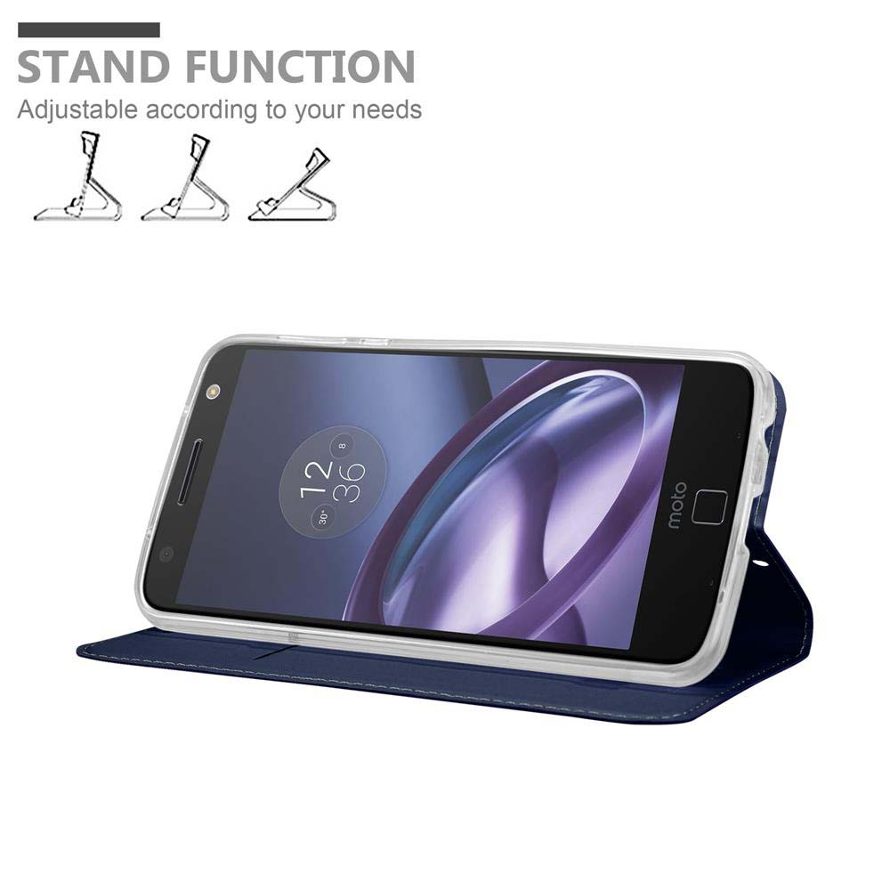 Uno smartphone in una custodia blu scuro che funge da supporto.