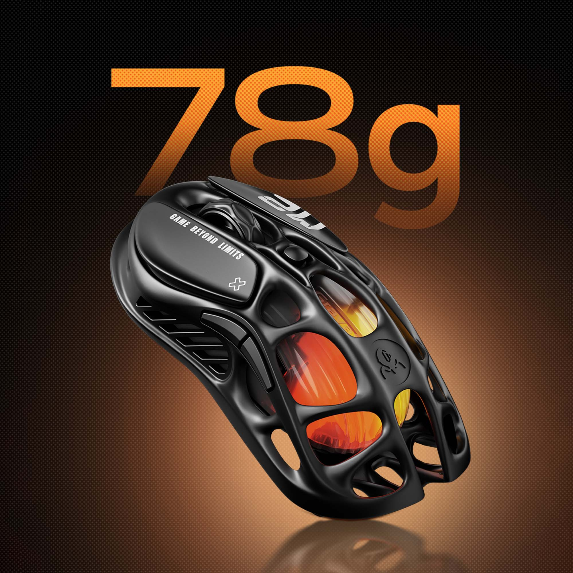 Czarna mysz gamingowa z otwartym szkieletowym designem i świecącymi pomarańczowymi akcentami.