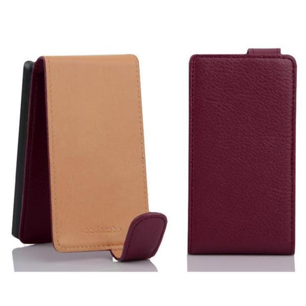 Due custodie per telefono: una beige con bordo bordeaux, una bordeaux.