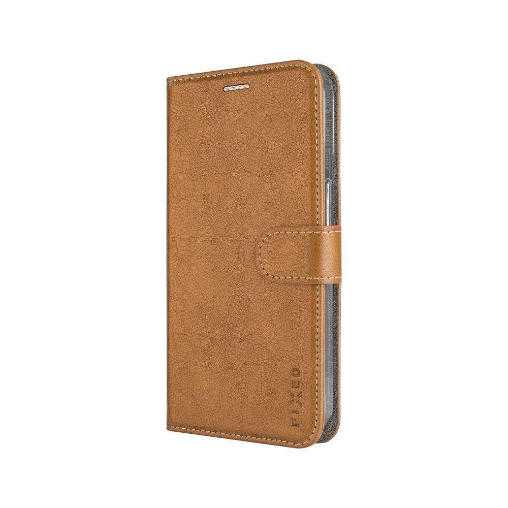 Eine braune Leder-Handyhülle im aufgeschlagenen Zustand mit dem Schriftzug FIXED.