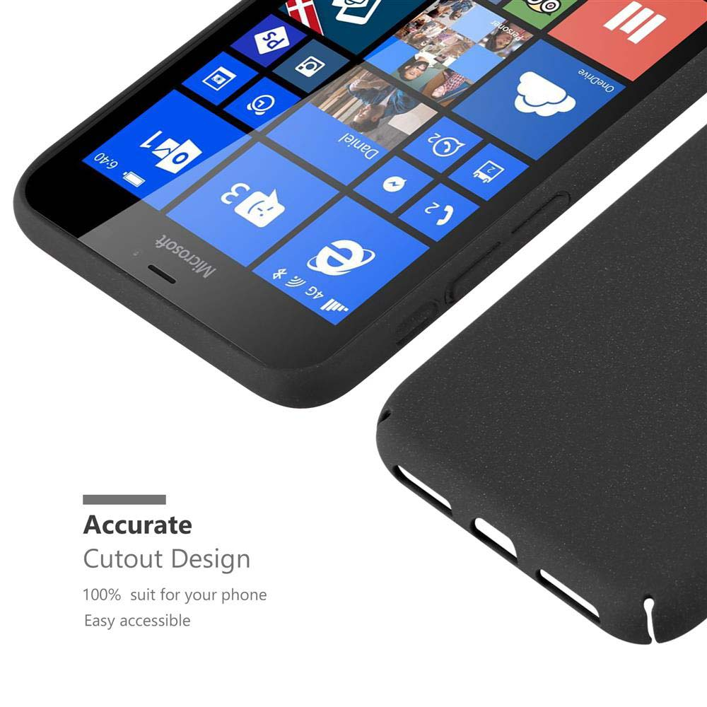 Un smartphone negro con mosaicos y una funda al lado.
