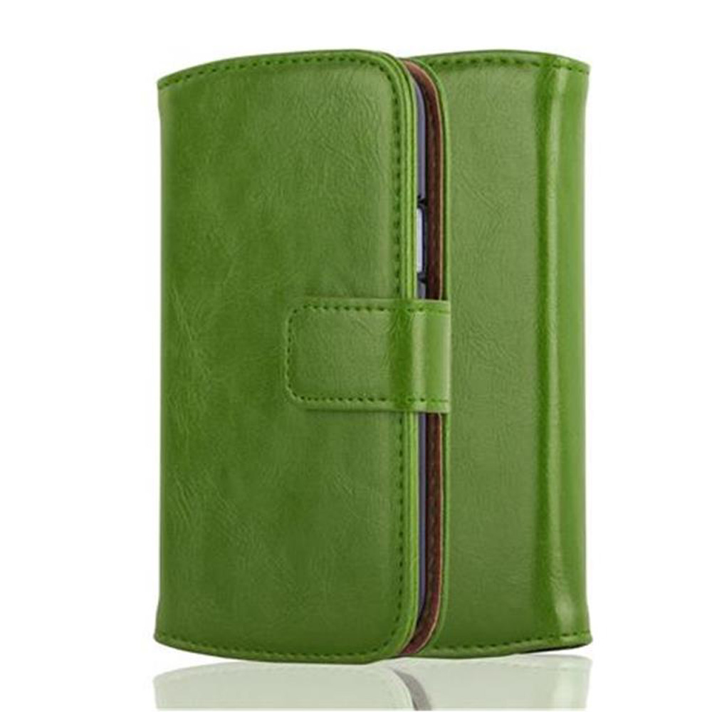 Funda de cuero verde para teléfono con solapa y costuras.