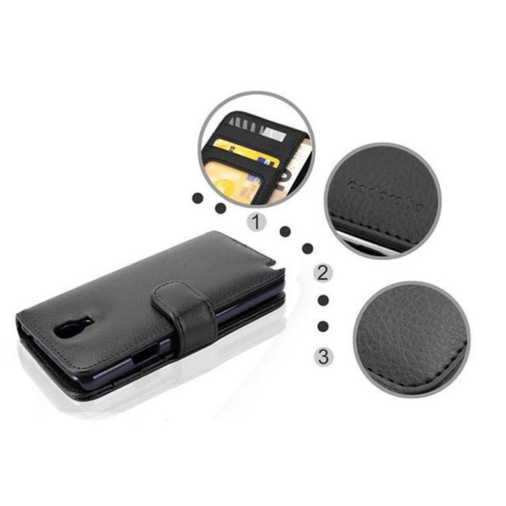 Coque de téléphone noire avec fentes pour cartes et logo.