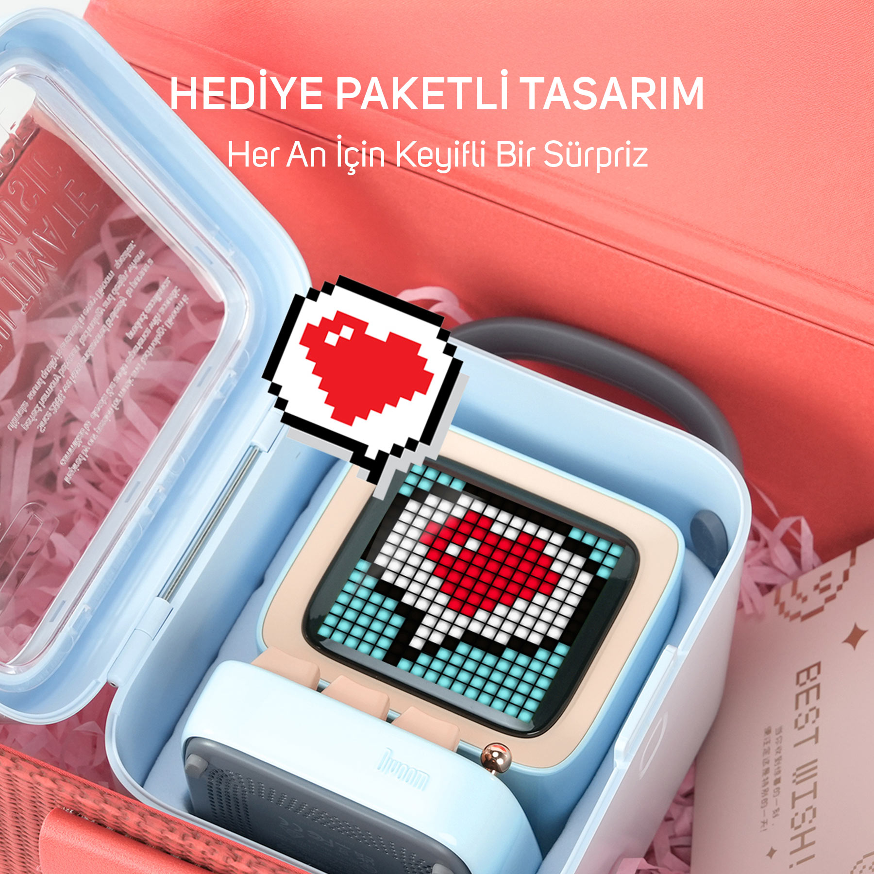 Una scatola azzurra contenente un dispositivo che mostra un cuore pixelato.
