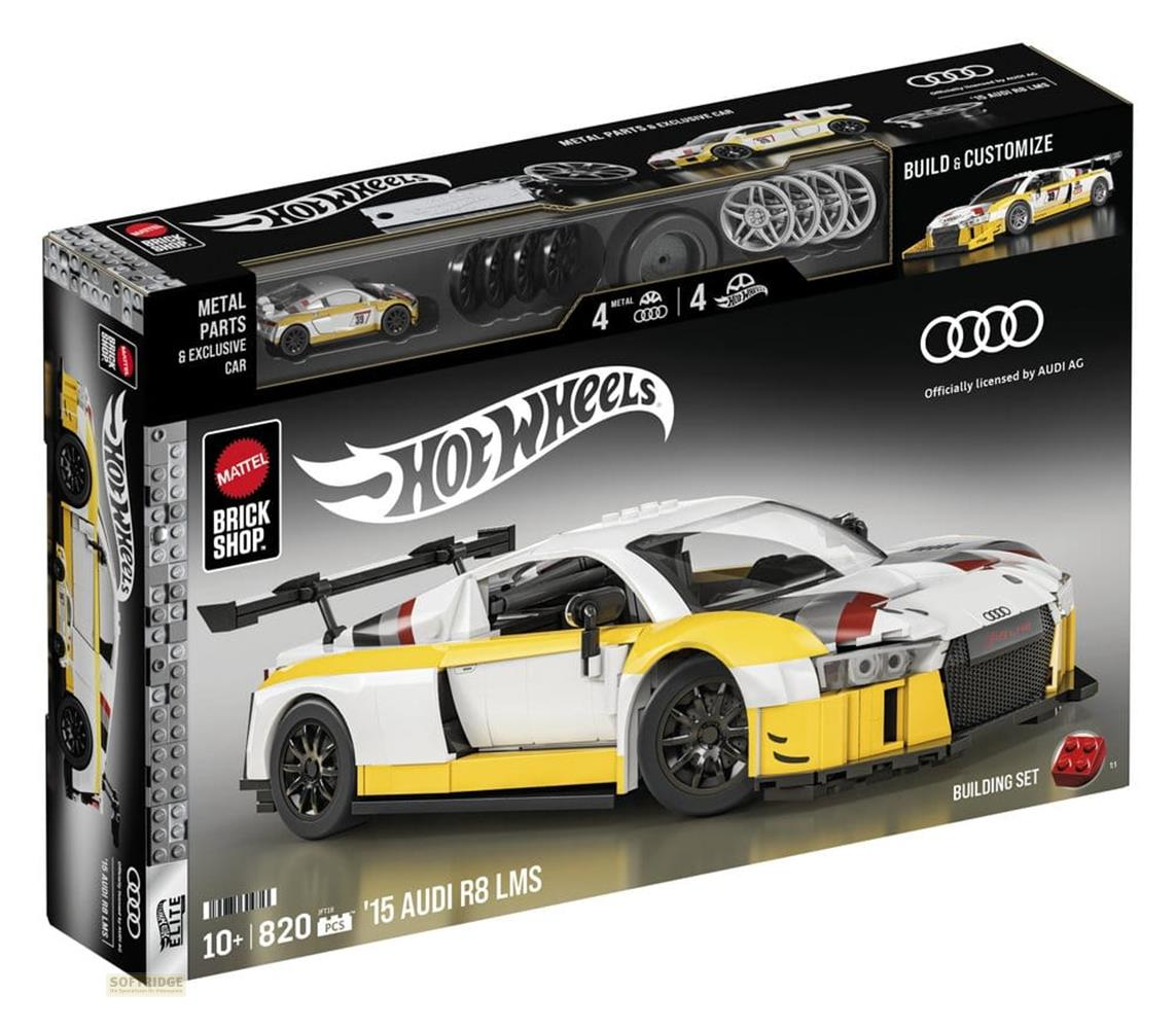 Set di costruzione di un'Audi R8 LMS bianca e gialla Hot Wheels con strisce rosse.