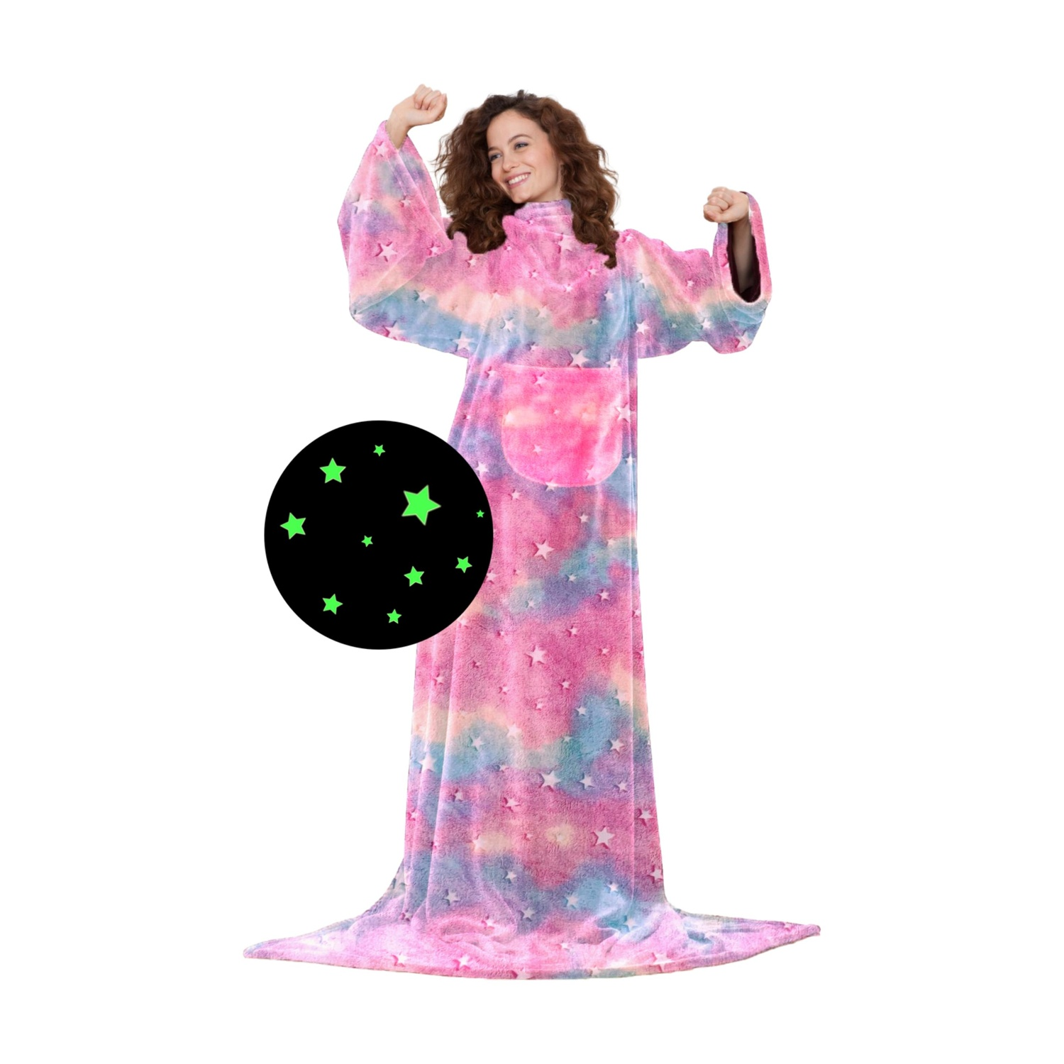 Donna in vestaglia con stelle, rosa, blu, bianco. Braccia alzate.