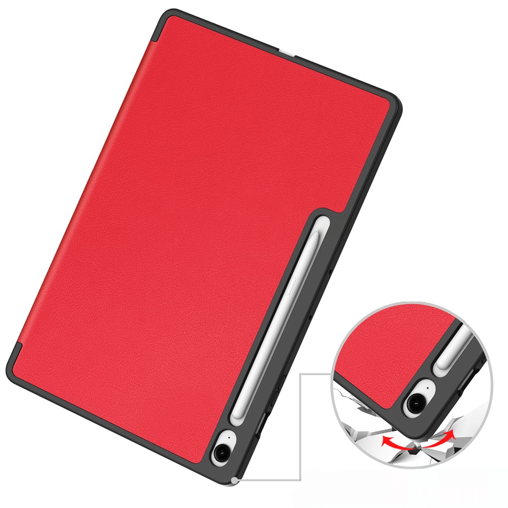Étui rouge pour tablette avec support stylet et découpe caméra. Détail protection.