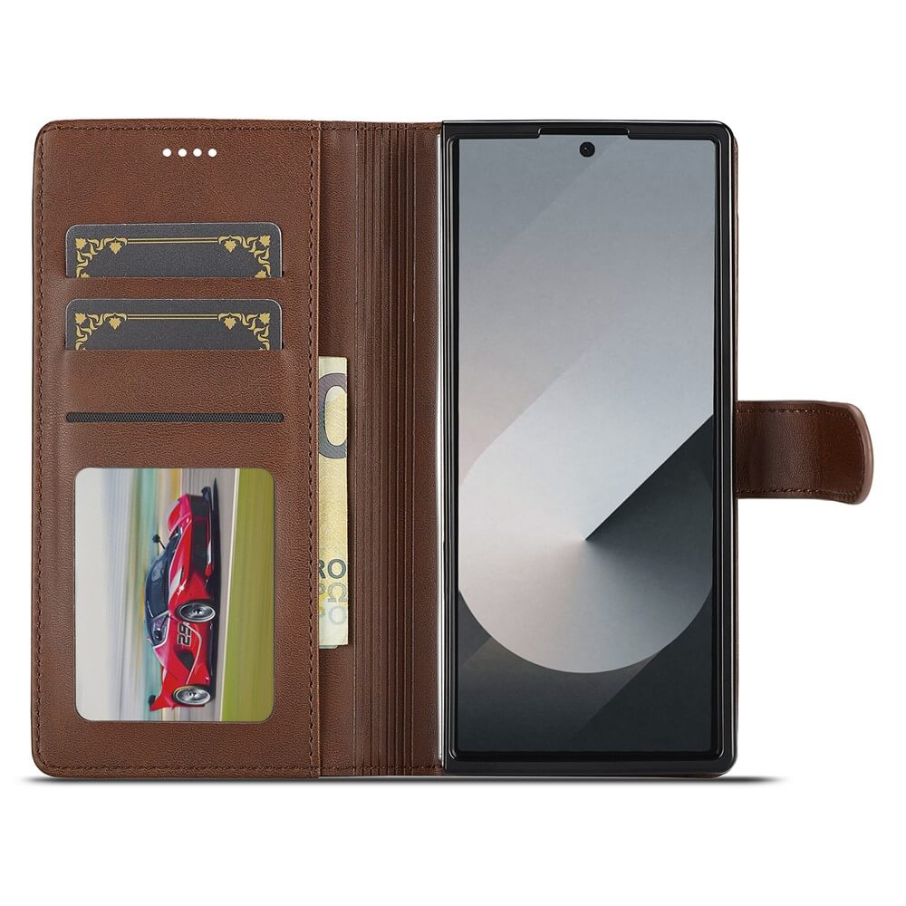 Custodia a portafoglio marrone con slot telefono, carte e banconota.