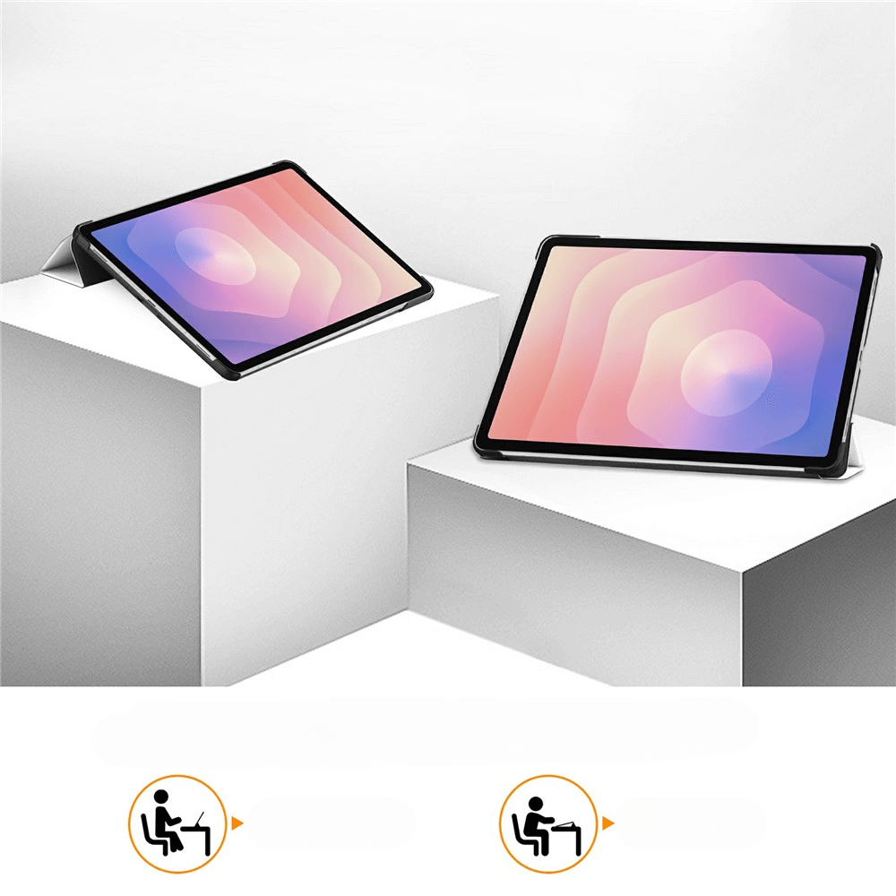 Zwei Tablets auf weißen Blöcken, bunte Bildschirme, flache Icons unten.