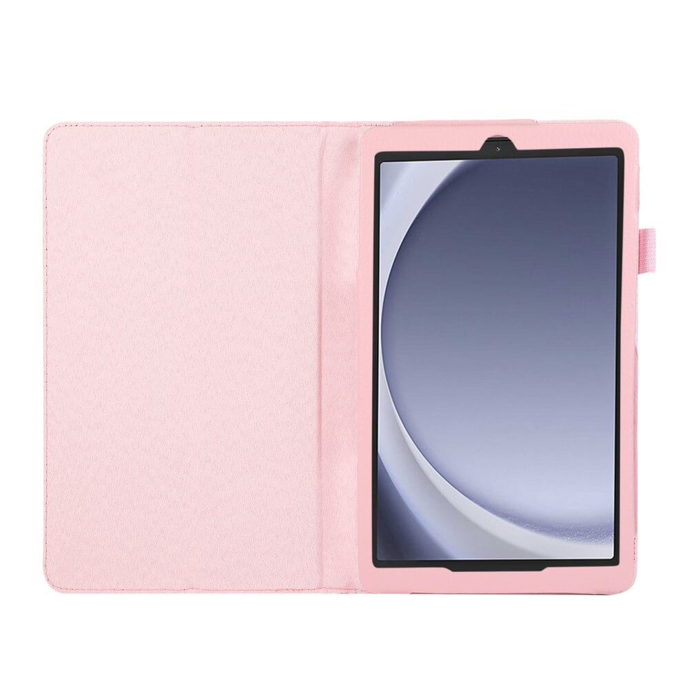 Ein rosa Tablet-Etui mit offenem Deckel, das ein Tablet mit grauem Bildschirm zeigt.