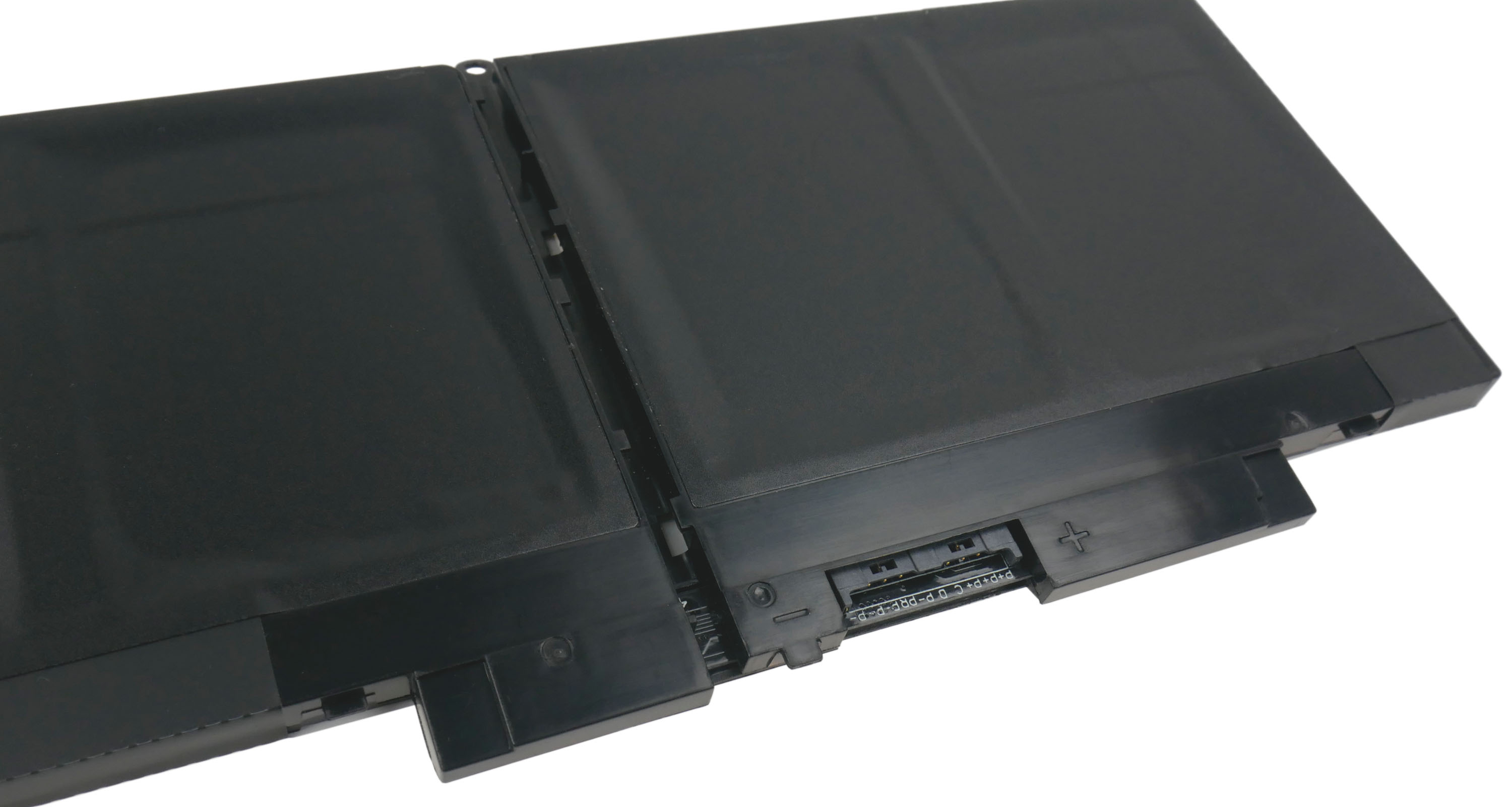 Czarna bateria do laptopa z widocznymi złączami i oznaczeniami.