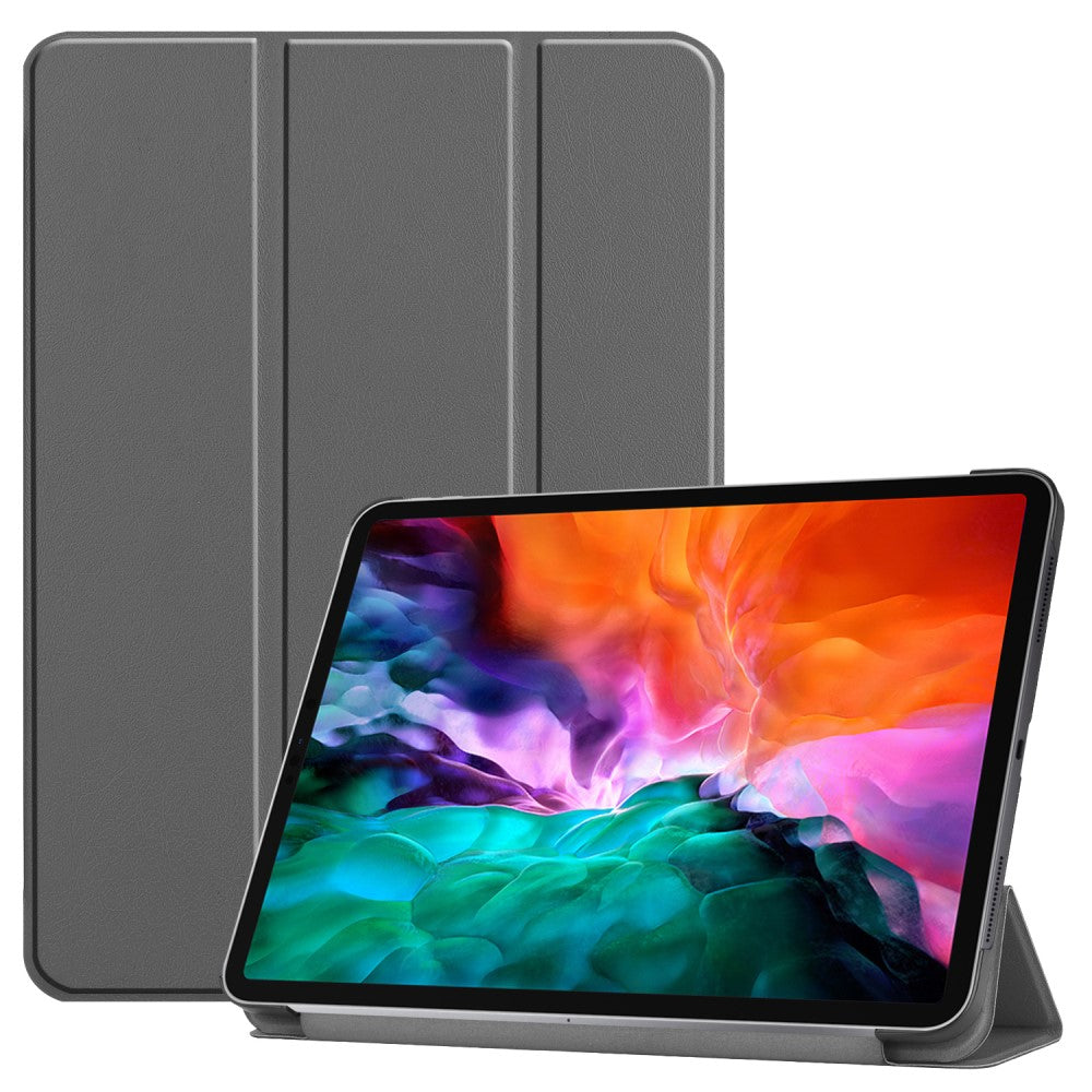Graues Tablet mit offenem Klappständer-Cover und buntem Hintergrundbild.