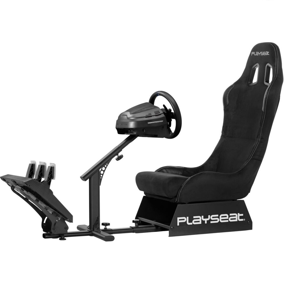 Siège de simulateur de course noir avec volant et pédales.