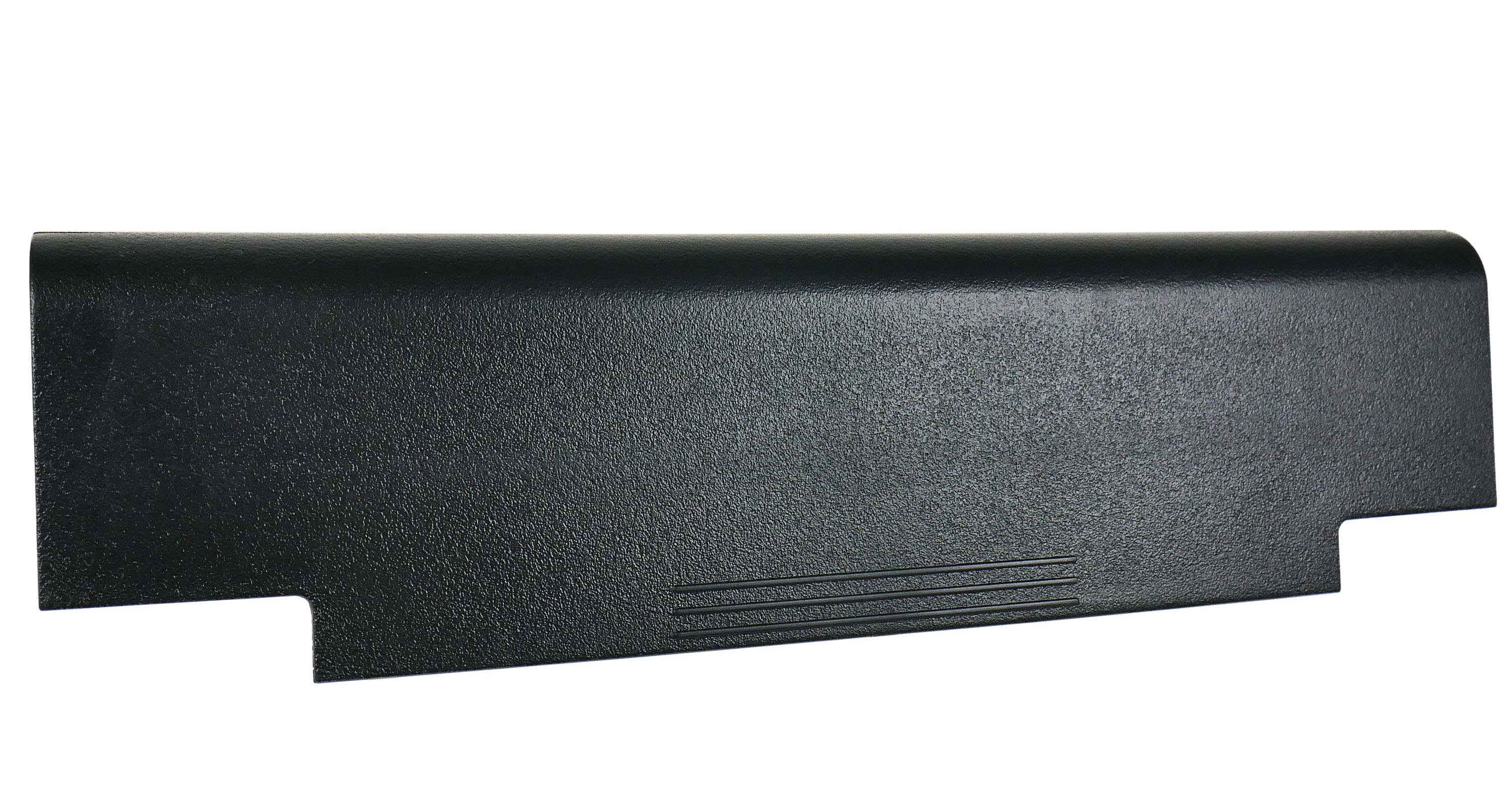 Czarna plastikowa część z prążkowanym wzorem i wycięciami.