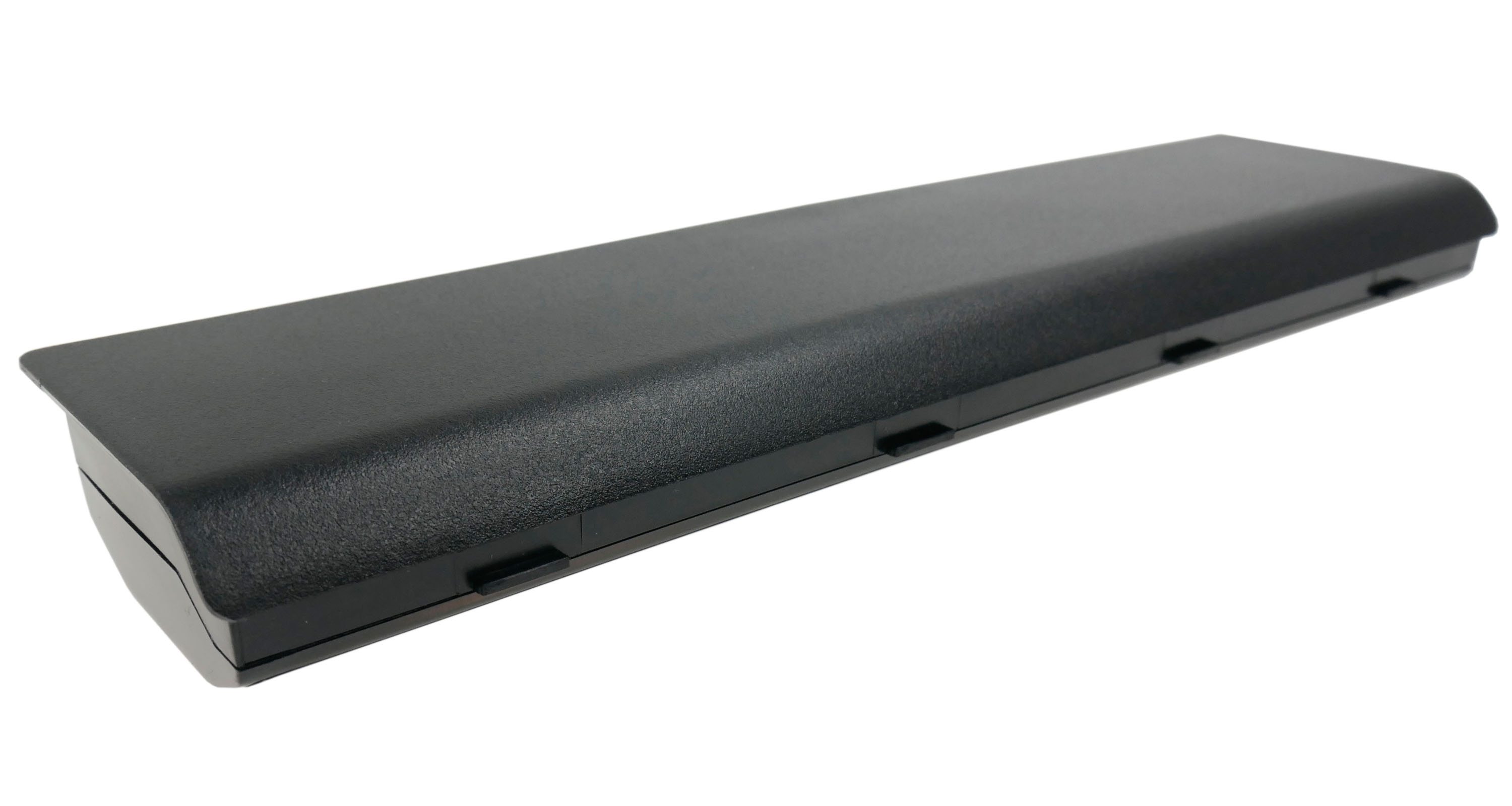 Czarna bateria do laptopa na białym tle.