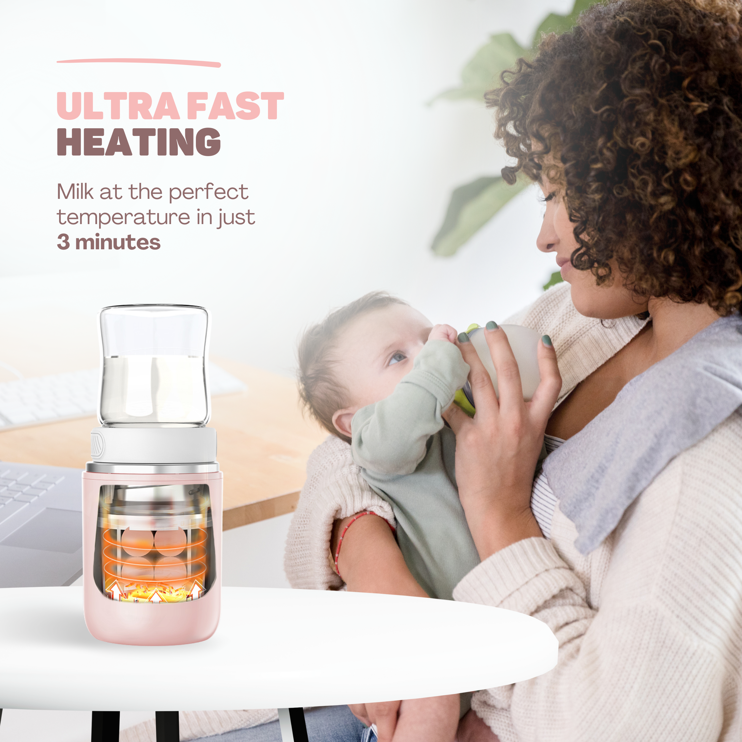 Eine Frau hält ein Baby, das eine Flasche trinkt. Ein Flaschenwärmer steht daneben.