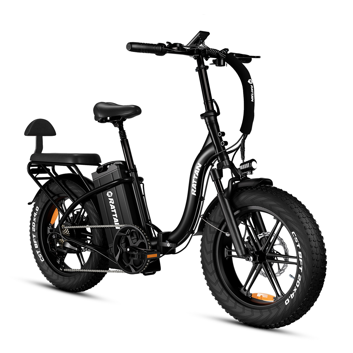 Czarny rower składany typu fat bike z bagażnikiem.