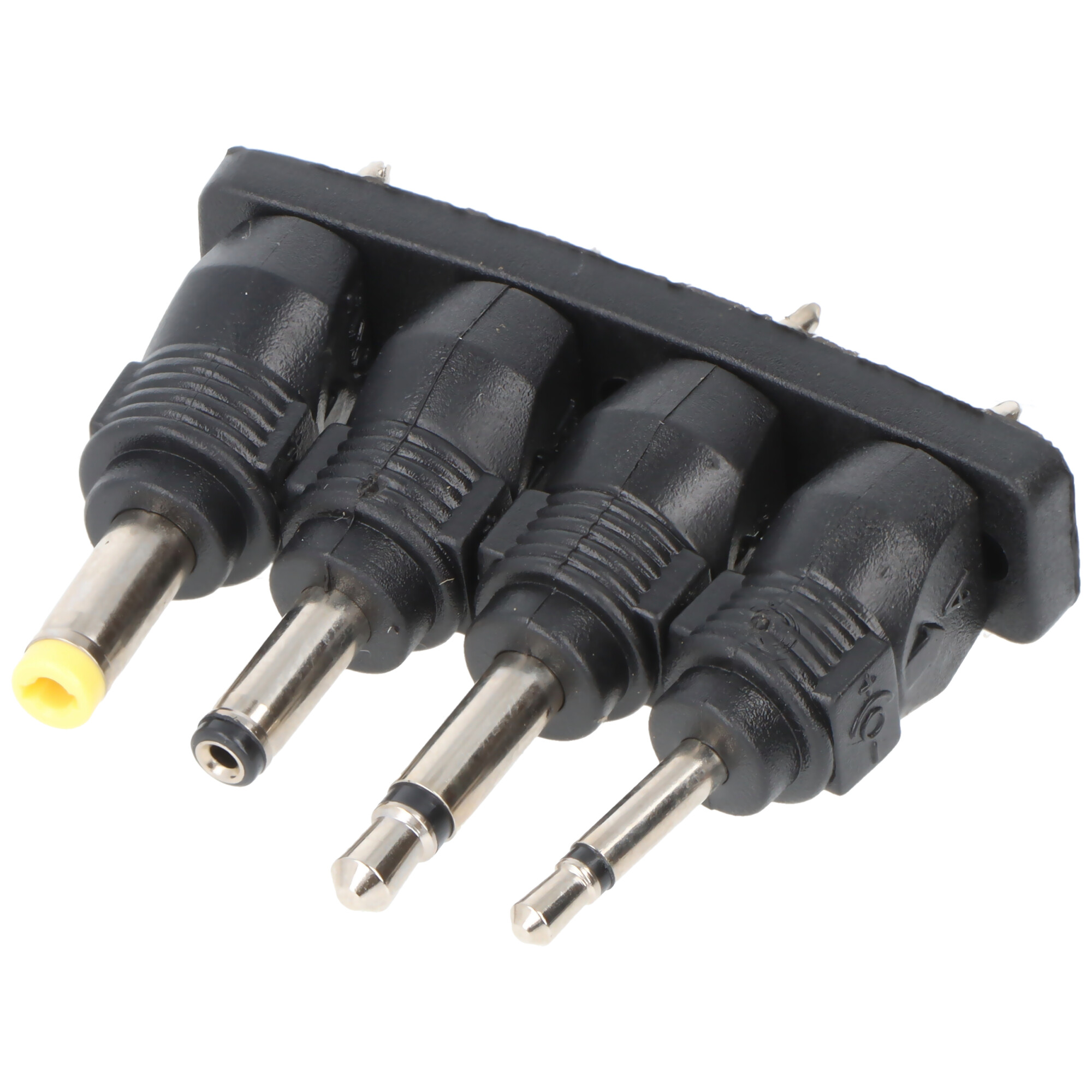 Ein schwarzer Adapter mit vier verschiedenen Steckern und Metallspitzen.