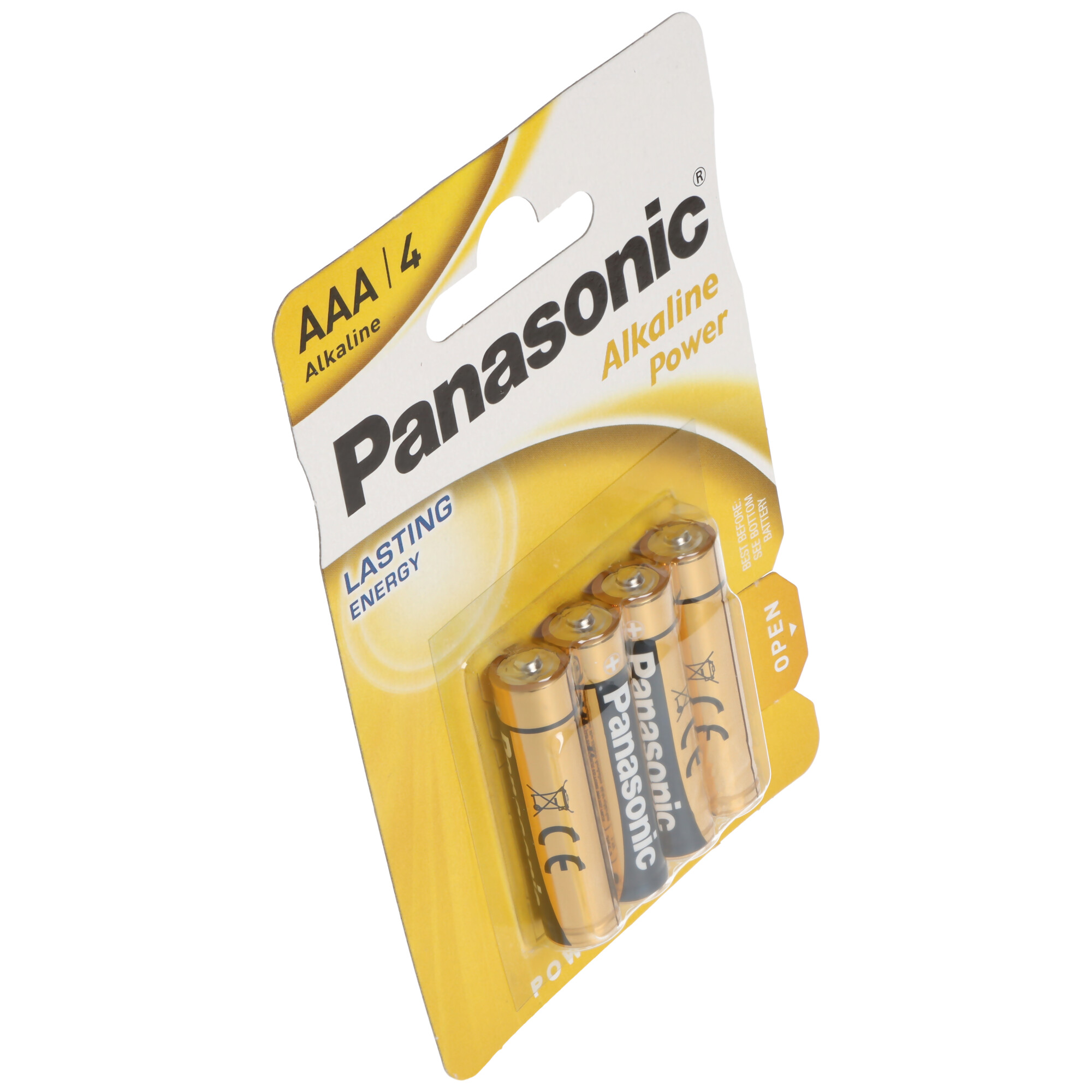 Packung mit vier Panasonic AAA Alkaline Batterien auf weißem Hintergrund.