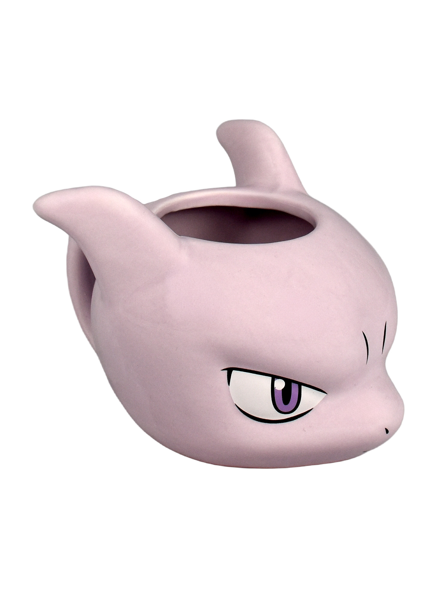 Eine hellviolette Mewtu-Tasse mit einem lila Auge und spitzen Ohren.