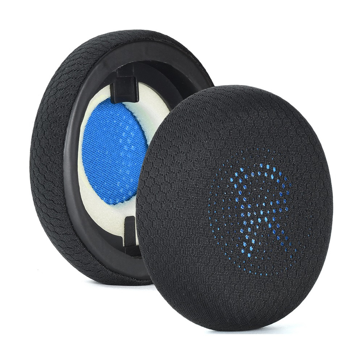 Cuscinetti neri per cuffie con accenti blu su sfondo bianco.